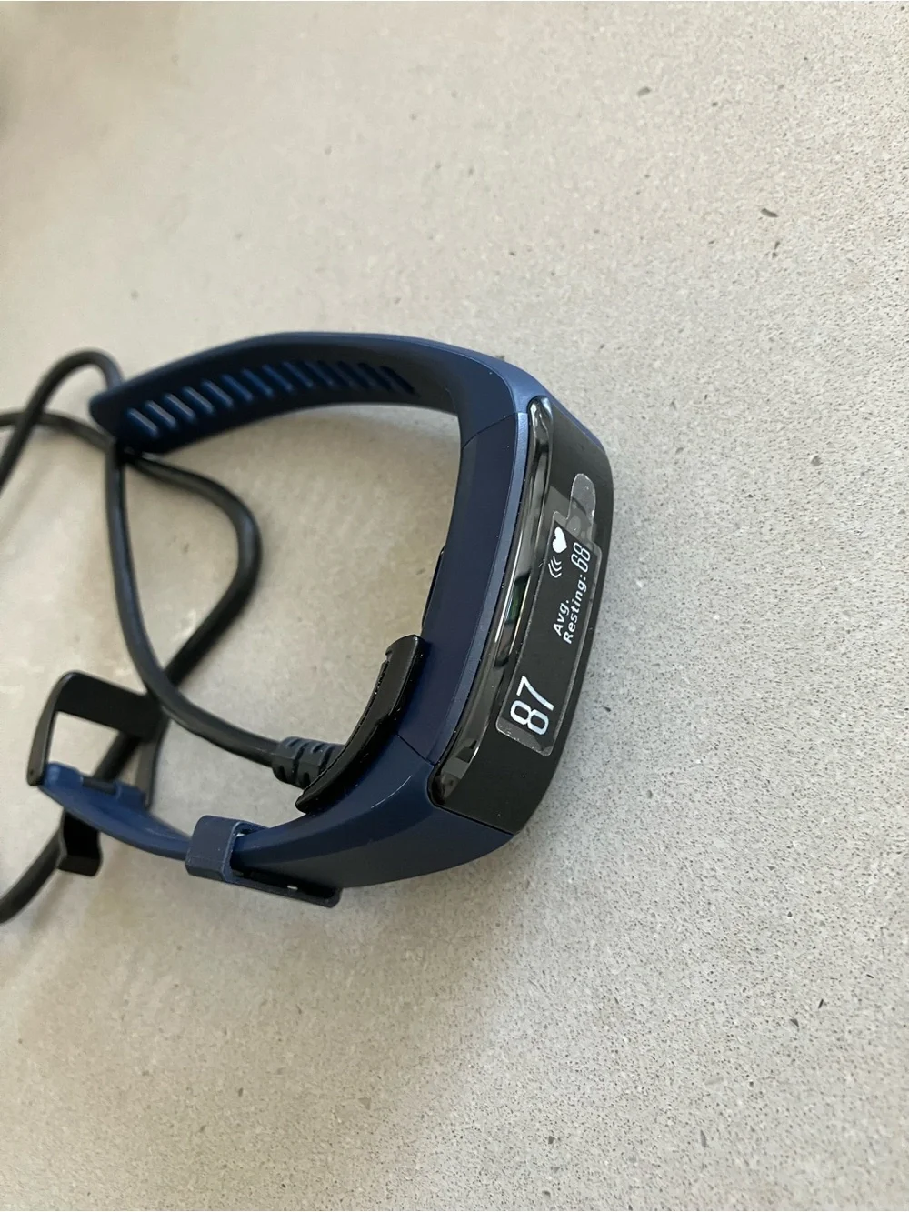 Brand New Garmin VivoSmart hr